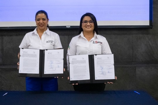 La Universidad el Caribe y el CECYTE Q.Roo firman convenio de colaboración