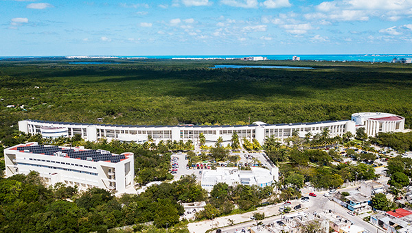 Universidad del Caribe Vista aérea